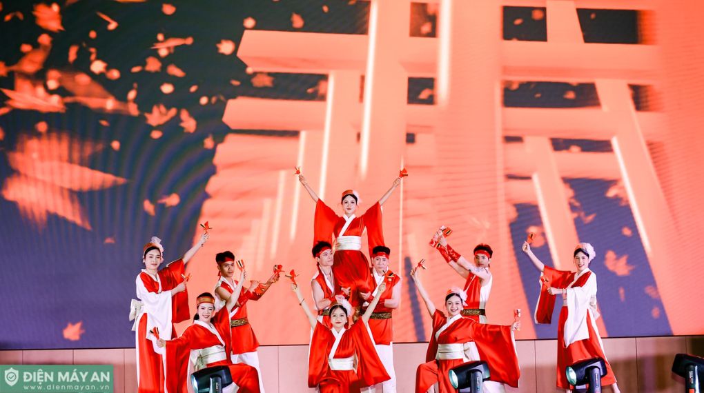 Điện máy Quang Hưng tham dự Hội nghị khách hàng Samnec - Hitachi 2025: Củng cố hợp tác, hướng đến phát triển bền vững